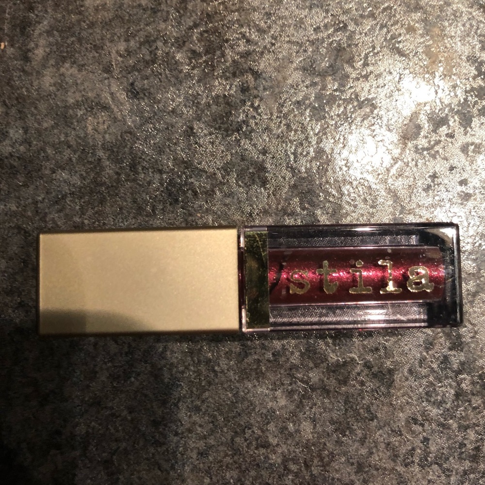 Stila Magnificent Metals Glitter & Glow Eyeshadow